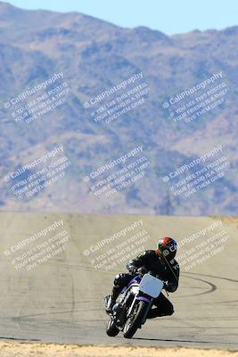 media/Mar-12-2022-SoCal Trackdays (Sat) [[152081554b]]/Turn 10 Braking Zone (11am)/